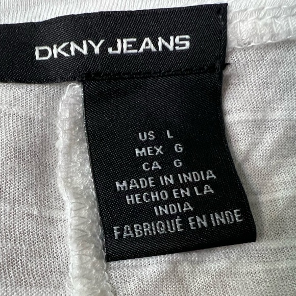 𝅺dkny Semi-Sheer White Dressy Tee, Lady’s Size Large, EUC - Picture 2 of 2